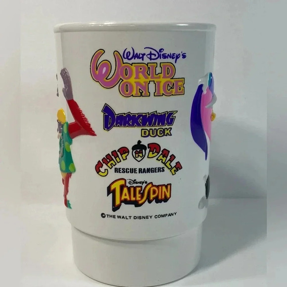 Walt Disneys World on Ice- Darkwing Duck, Chip & Dale, and Tail  Spin 1992 Cup - Picture 13 of 15